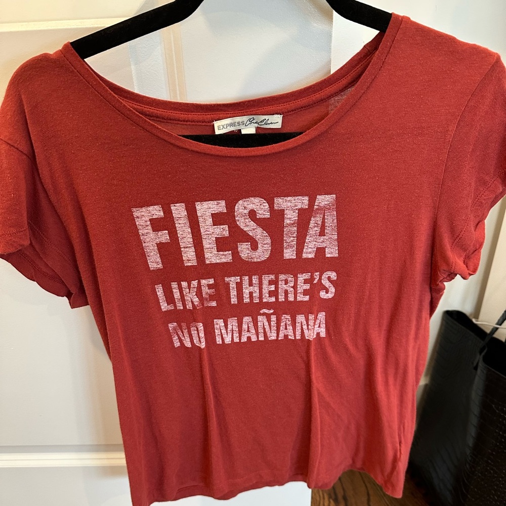Graphic T
